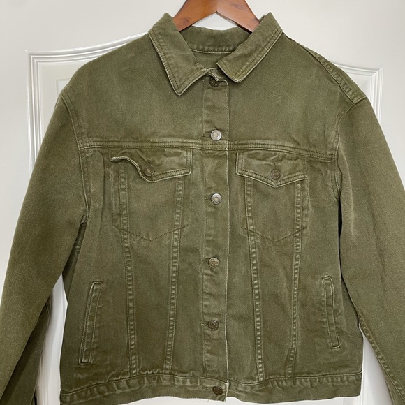 Vintage Gap Jean Jacket - Picture 3 of 12